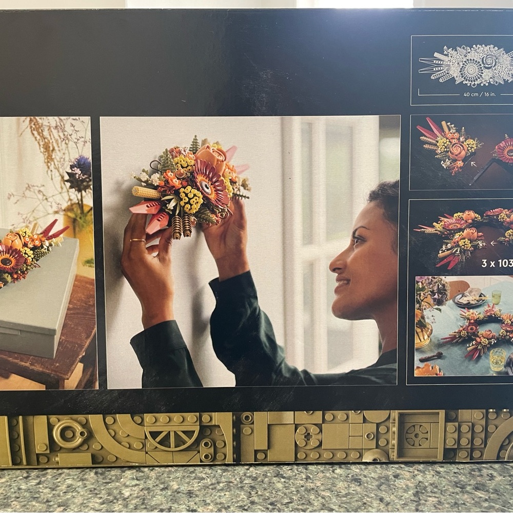 LEGO Vibrant Faux Floral Arrangement